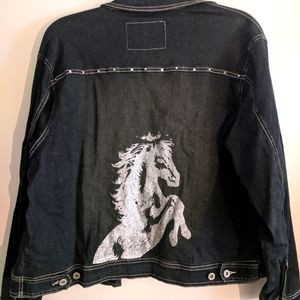 Woman's Western light weight Jacket.